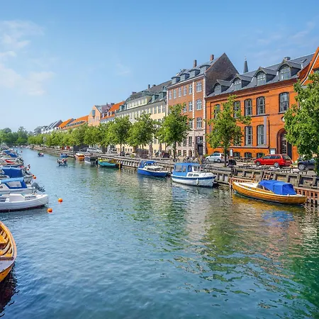 Sanders Noble - Fantastic 5-bdr In The Capital 哥本哈根