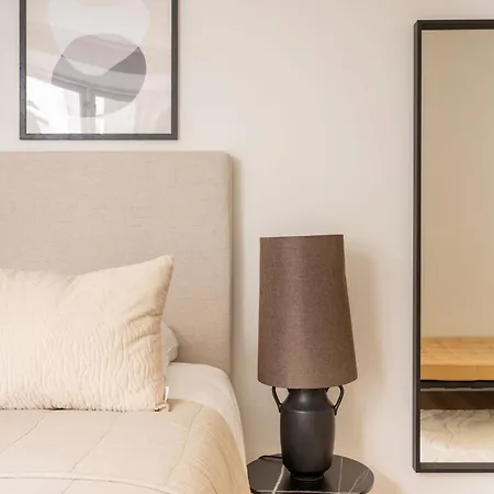 Sanders Noble - Fantastic 5-bdr In The Capital Appartement Kopenhagen